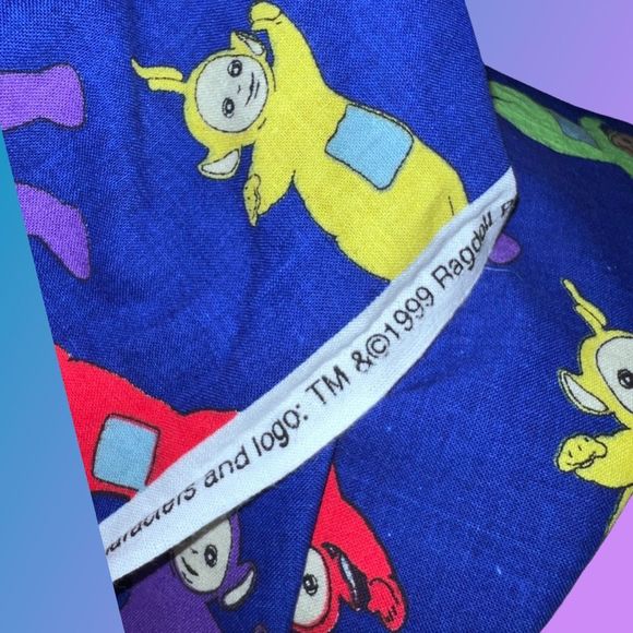 Vintage 1999 Teletubbies Fabric  3' x 3'7" - Picture 4 of 4